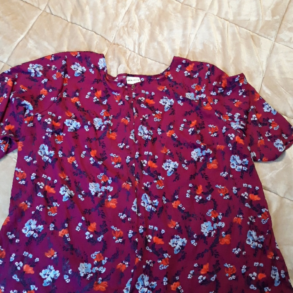 Ava & Viv 3xl top